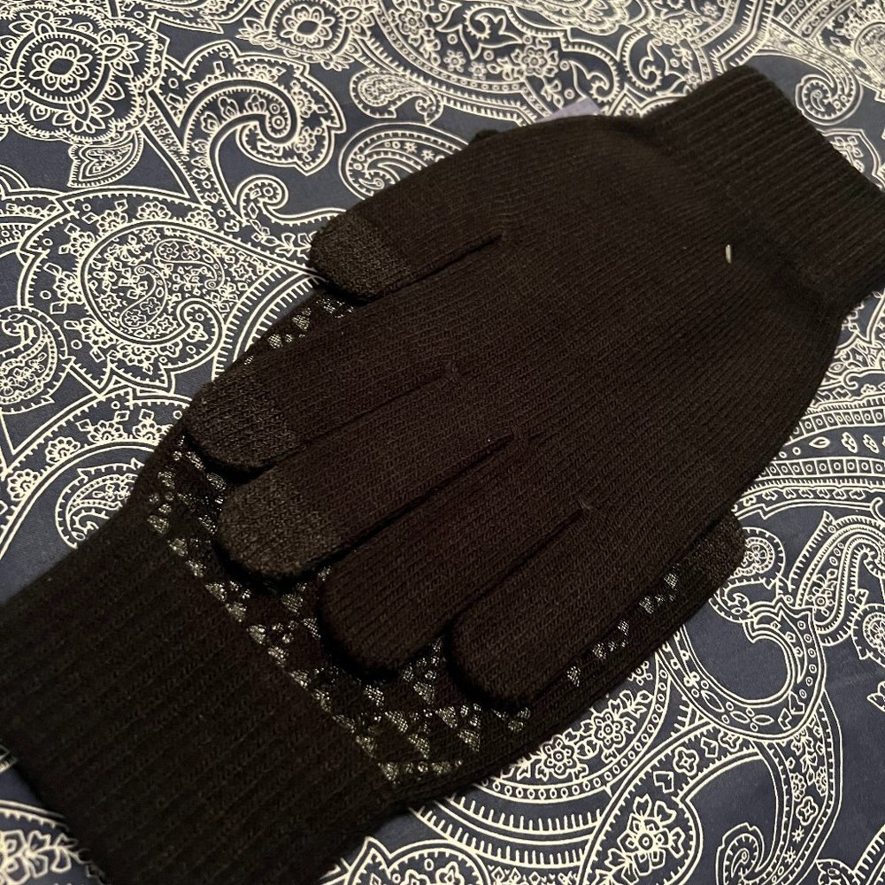 Men's black knit gloves (brand new)